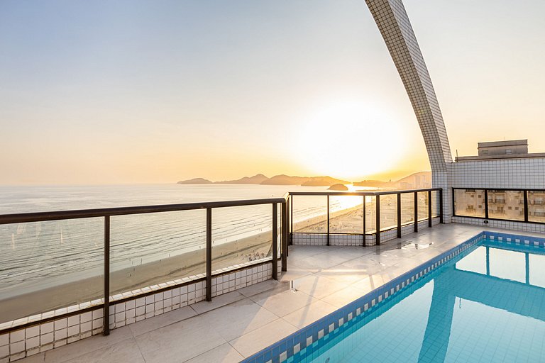 ARK • Alto padrão com vista para o mar • Exclusivo